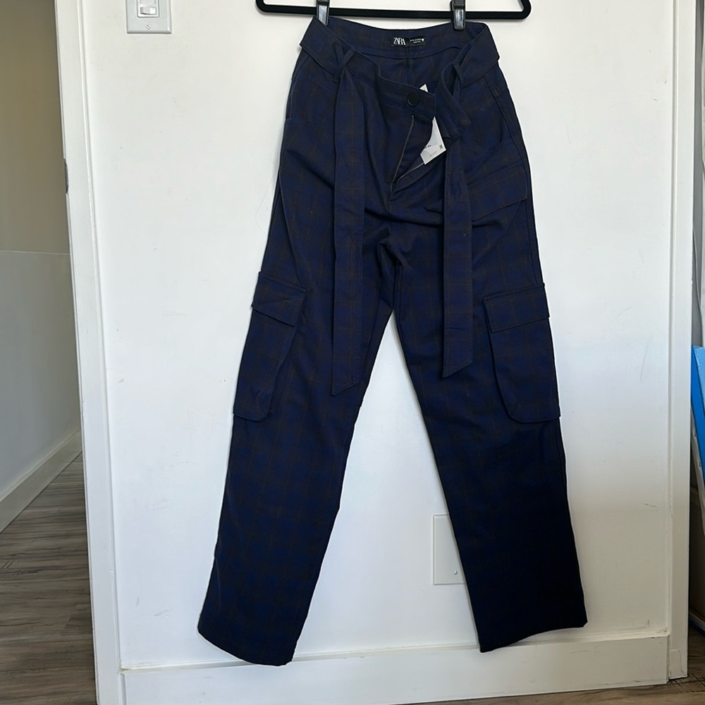 Zara cargo size SMALL
